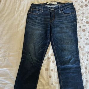 Abercrombie & Fitch Crop Jeans